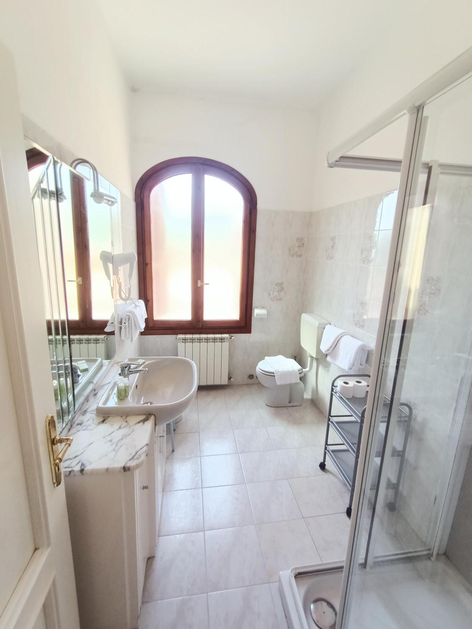 Appartamenti Villa Chiara 임페리아 외부 사진