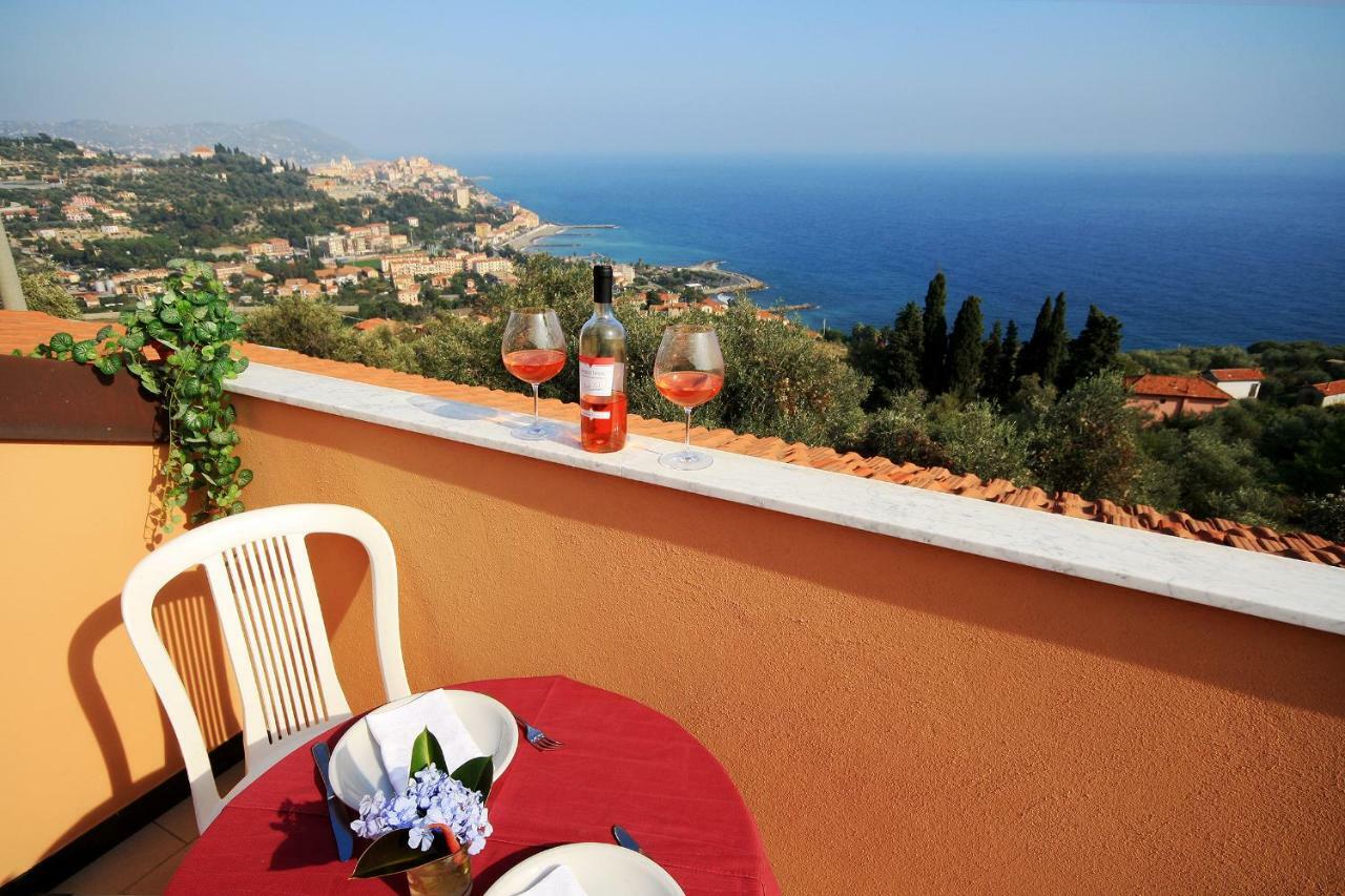 Appartamenti Villa Chiara 임페리아 외부 사진